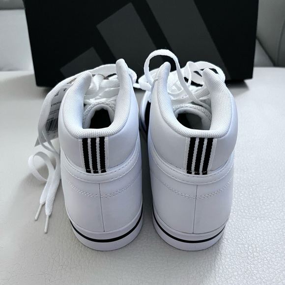 NWT - Adidas Men’s Retrovulc Mid Synthetic Leather Skateboard Shoes - Size 9 - Picture 5 of 8